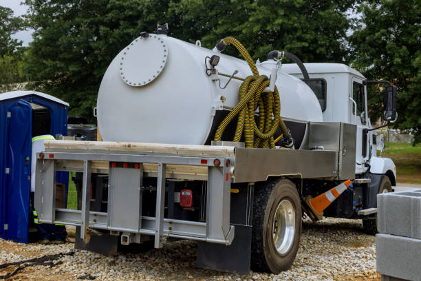 Best Portable restroom trailer rental  in Mount Angel, OR